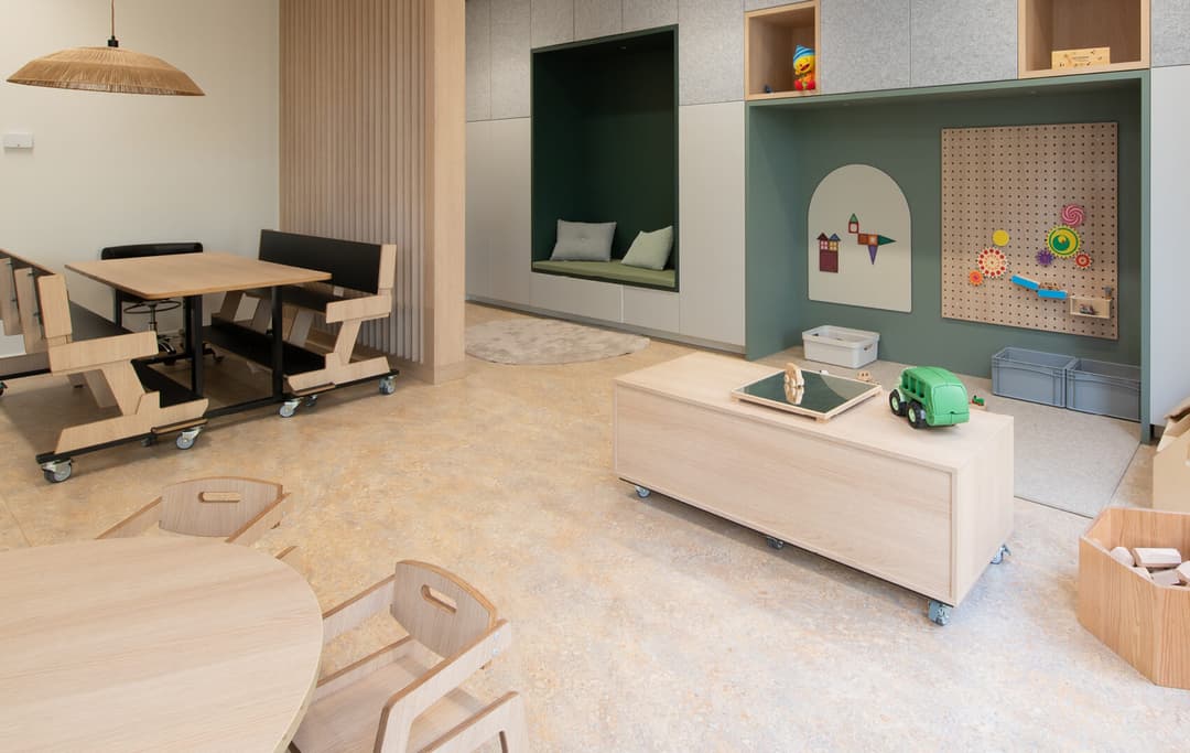 Op de afbeeldingzie je een kinderopvang.